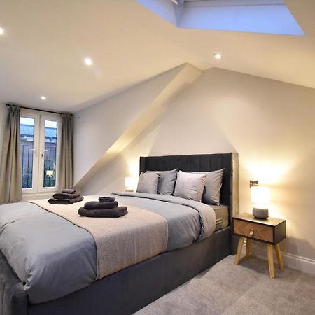 Stunning 3 Bed Apartment London Bagian luar foto