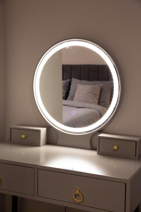 Stunning 3 Bed Apartment London Bagian luar foto