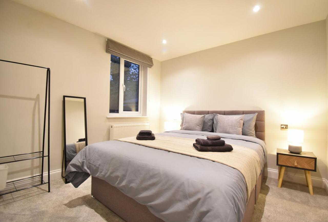 Stunning 3 Bed Apartment London Bagian luar foto