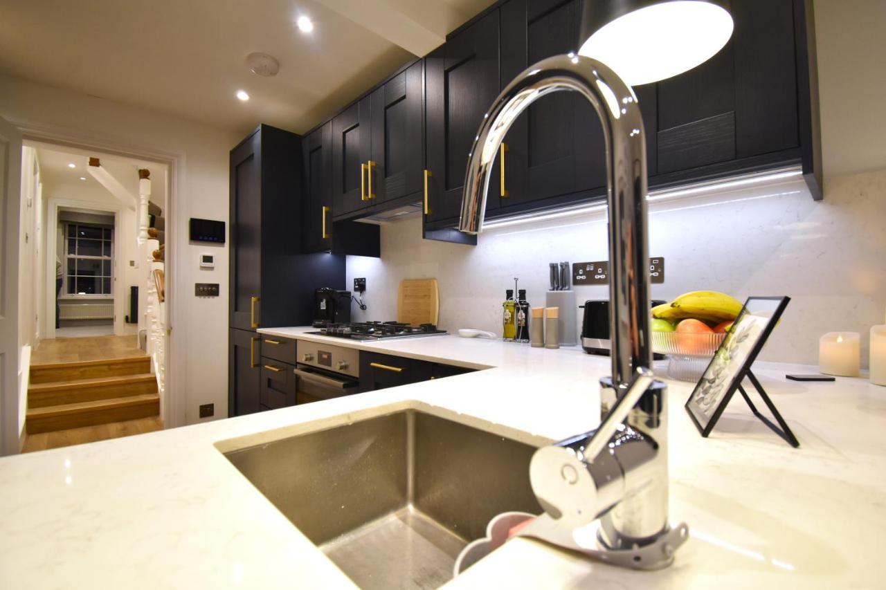 Stunning 3 Bed Apartment London Bagian luar foto