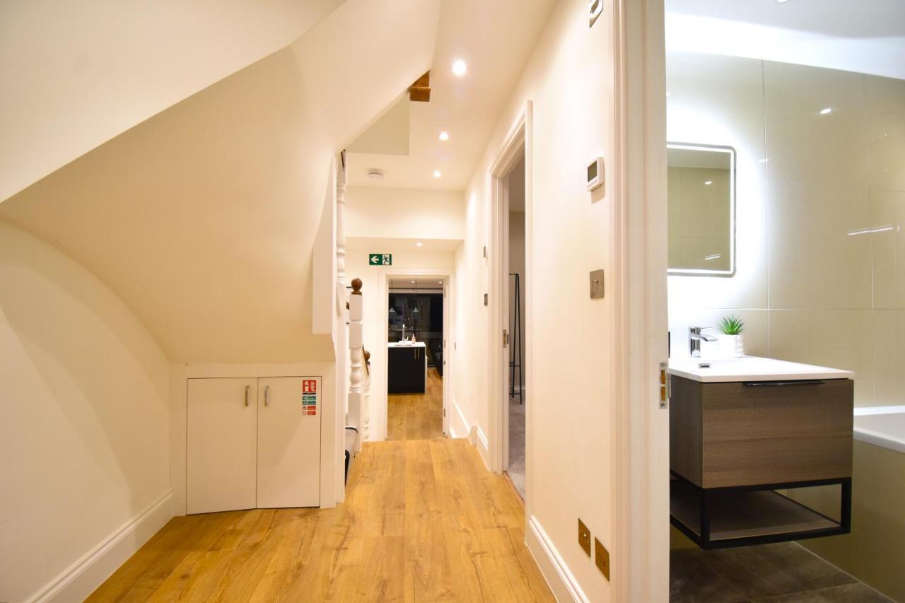 Stunning 3 Bed Apartment London Bagian luar foto