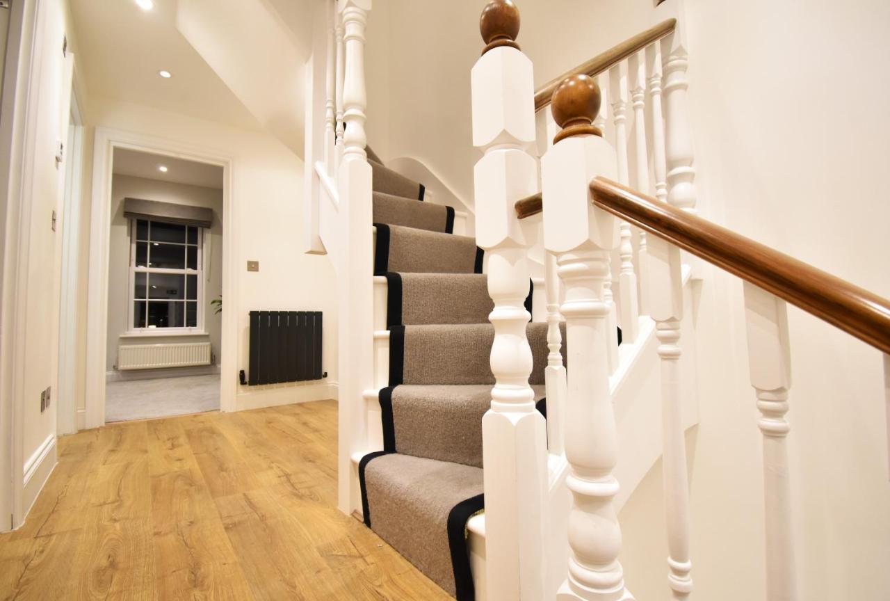 Stunning 3 Bed Apartment London Bagian luar foto